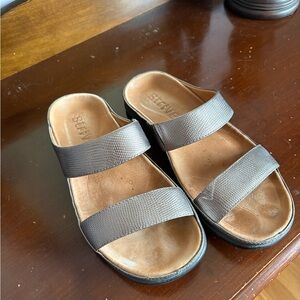 Metallic Double Strap Sandals